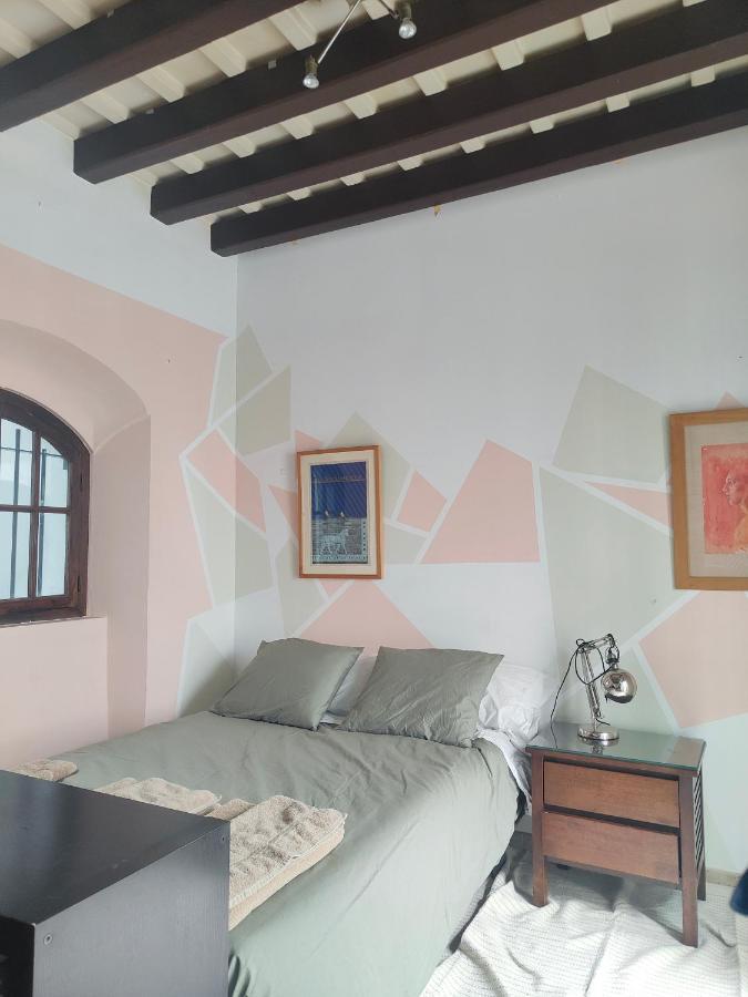 Lovely 1-Bedroom Loft With Terrace. Amazing View. Sevilla Kültér fotó